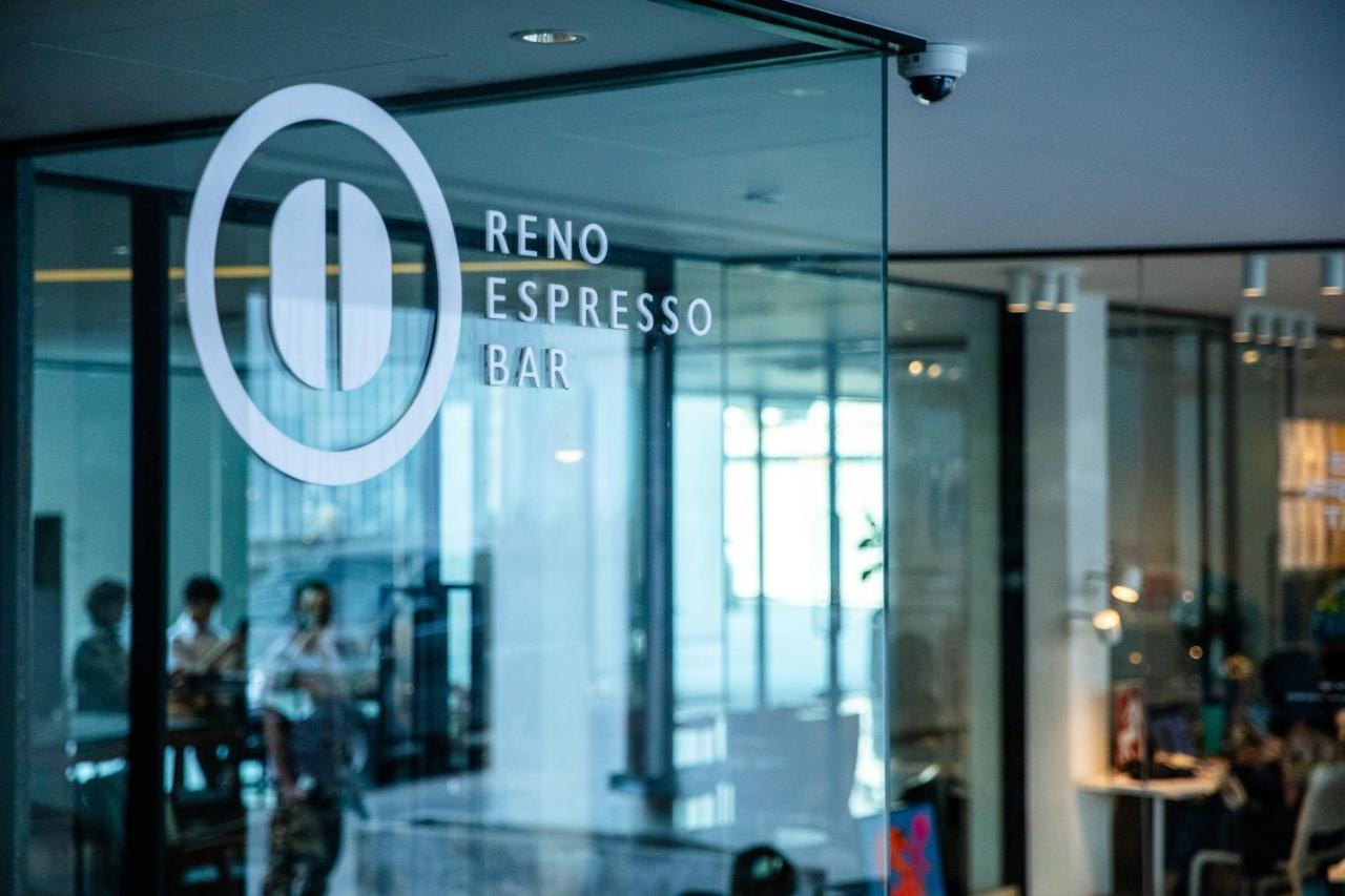 Reno Hotel Bangkok Exterior foto